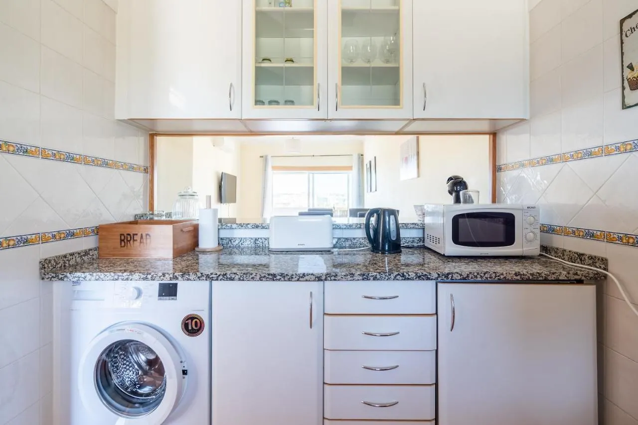 Apartment 1 Bedroom Large Balcony Oceanview & Bbq In Meia Praia Lagos Portugal