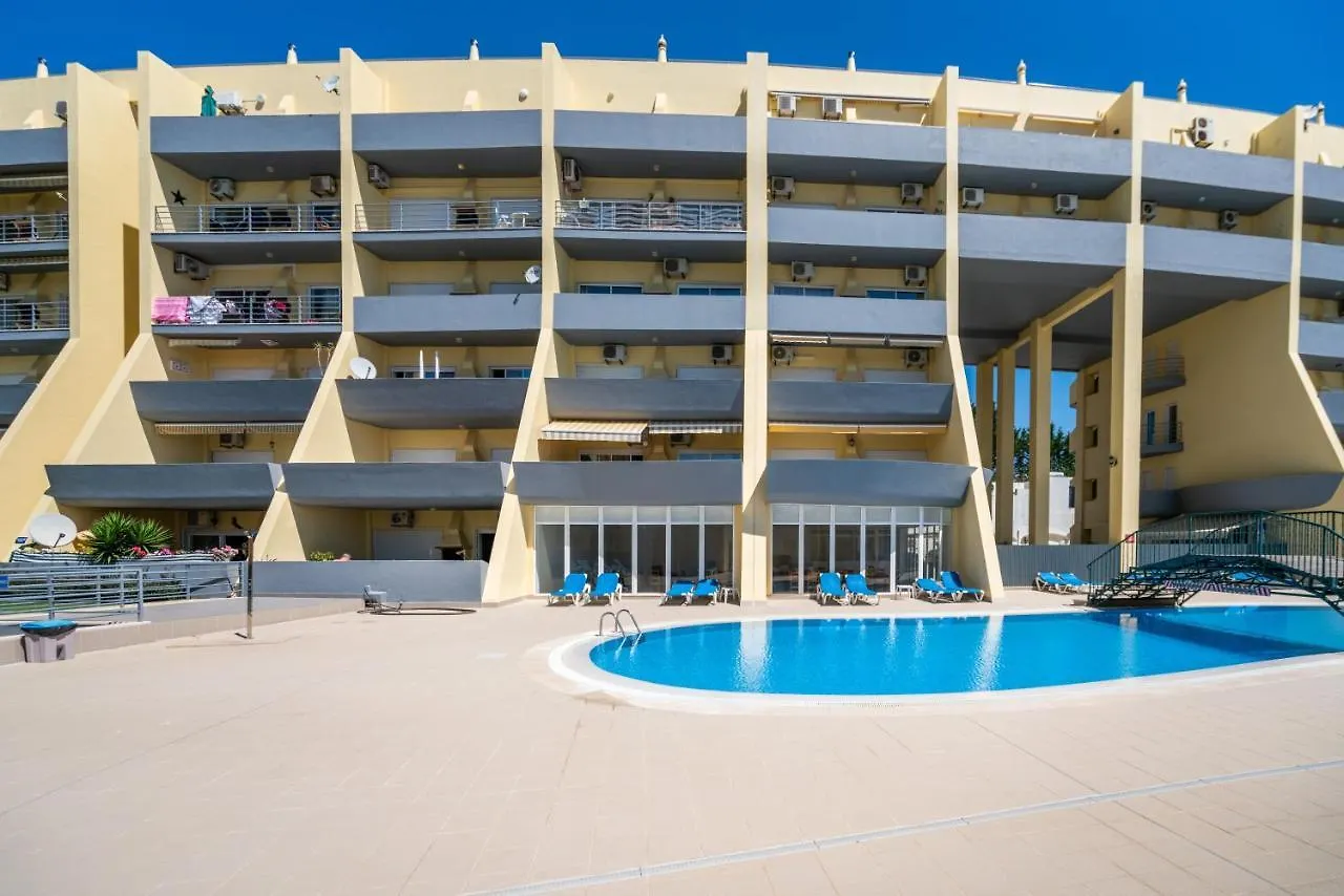 Apartment 1 Bedroom Large Balcony Oceanview & Bbq In Meia Praia Lagos